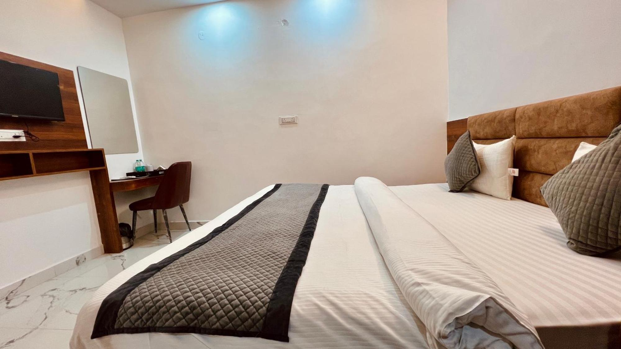 Aerovilla By Jmd Group Yeni Delhi Dış mekan fotoğraf